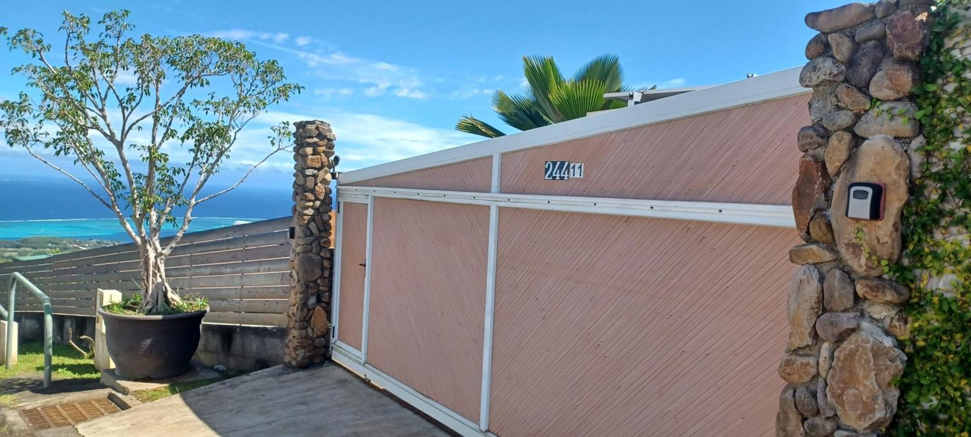 Studio Confort Avec Piscine Et Vue Tahiti Punaauia Exterior photo